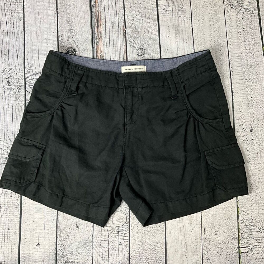 BANANA REPUBLIC Linen blend Shorts